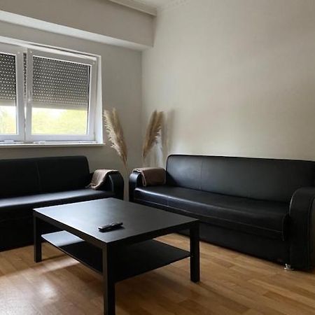 Zwei-Raum Wohnung Fuer Max. 4 Personen Магдебург Екстер'єр фото